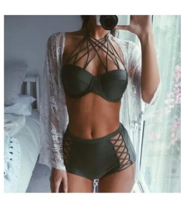 Janissa Bikini