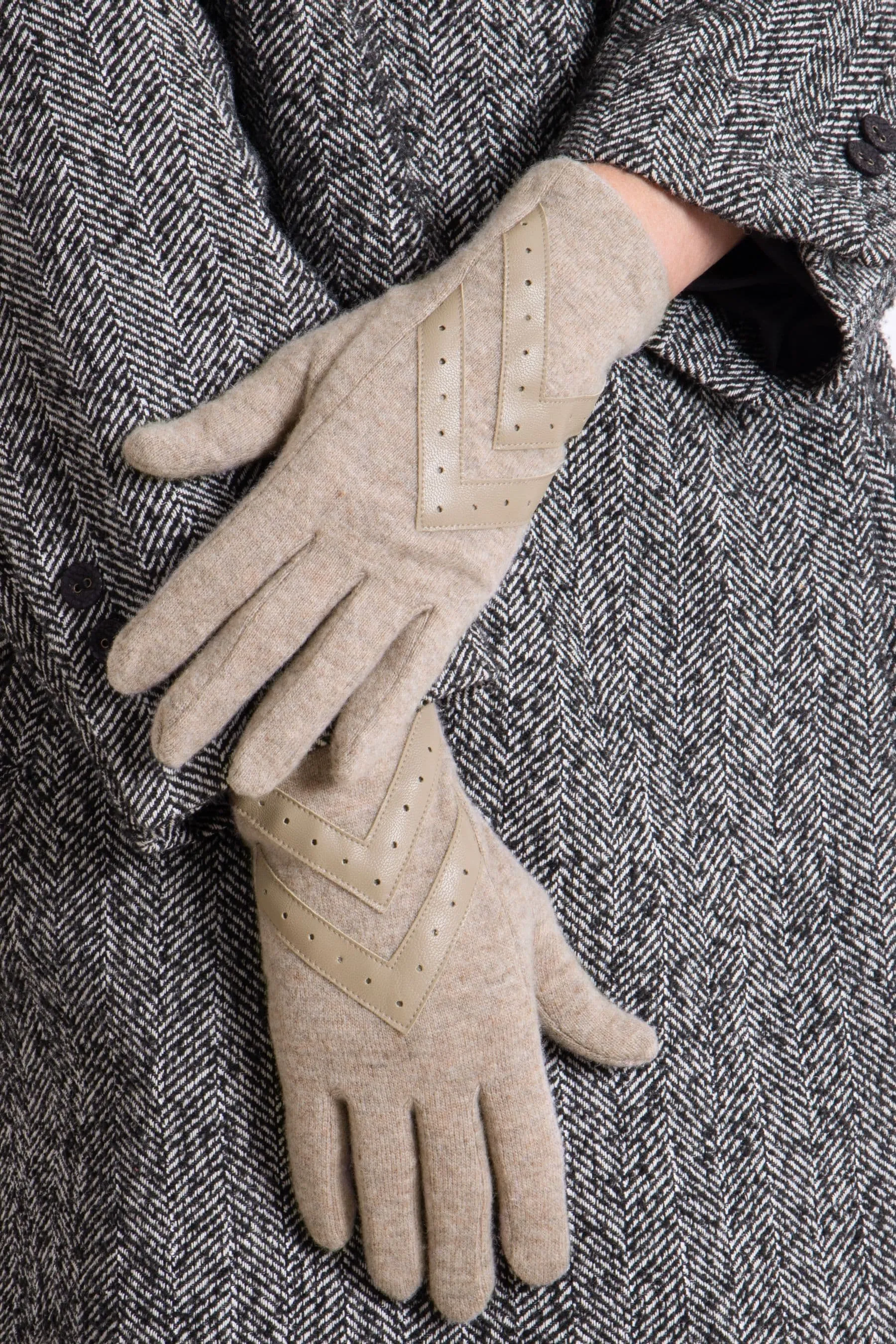Women's Wool Knit Smartouch Gloves